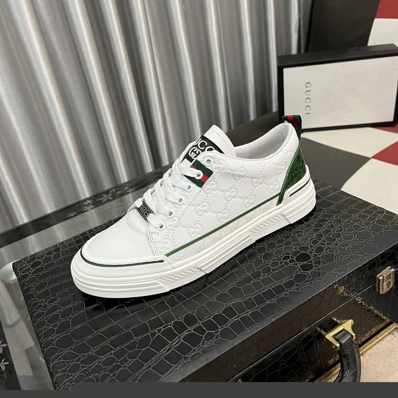 G*u*i casual shoes